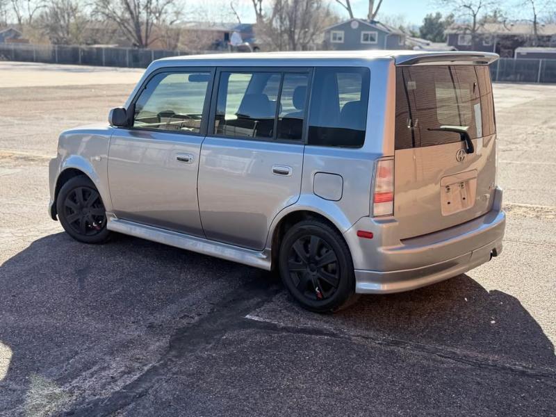 Scion xB Wagon 2006