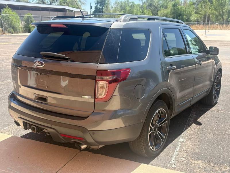 Ford Explorer Sport 4WD 2015