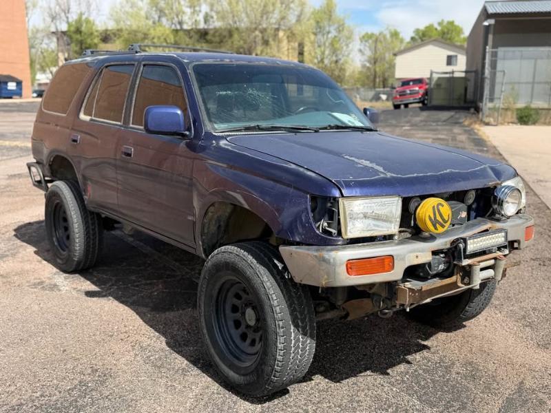 Toyota 4Runner SR5 4WD 1996