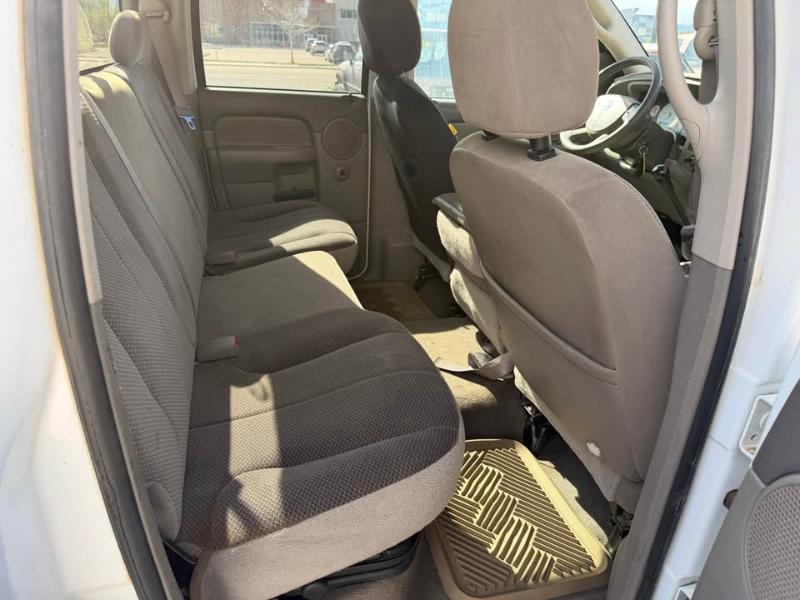 Dodge Ram 2500 SLT Quad Cab 4WD 2004