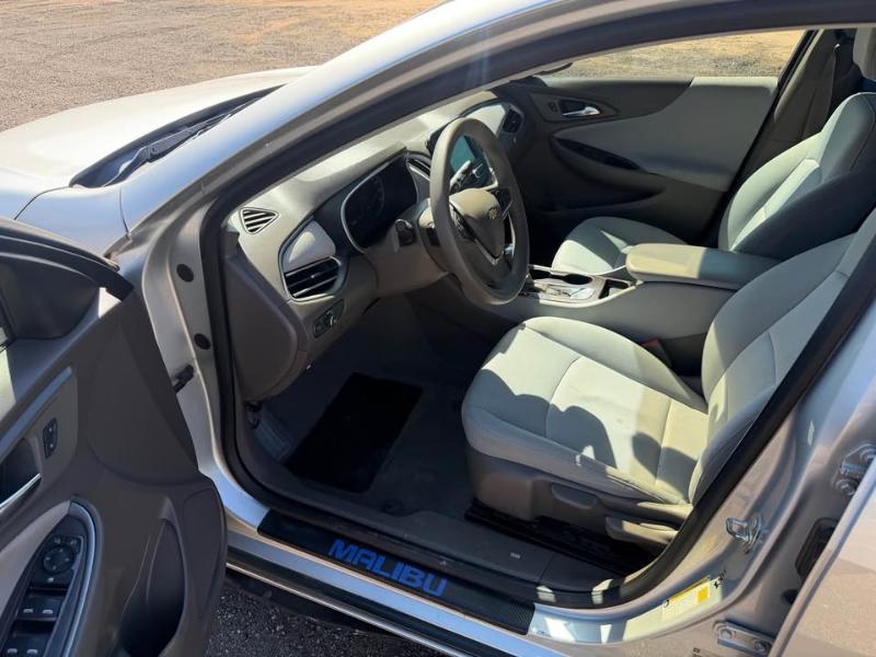 Chevrolet Malibu LS 2018