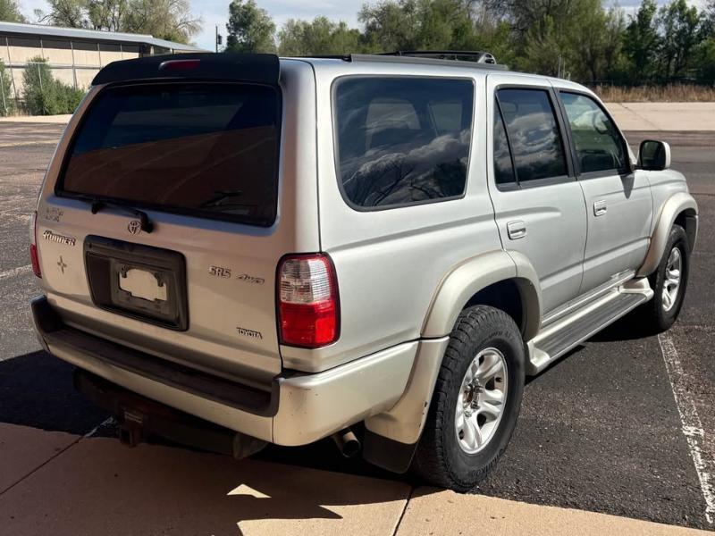 Toyota 4Runner SR5 4WD 2001