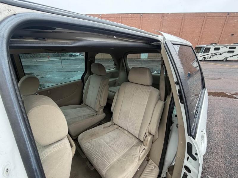 Mazda MPV LX 2004