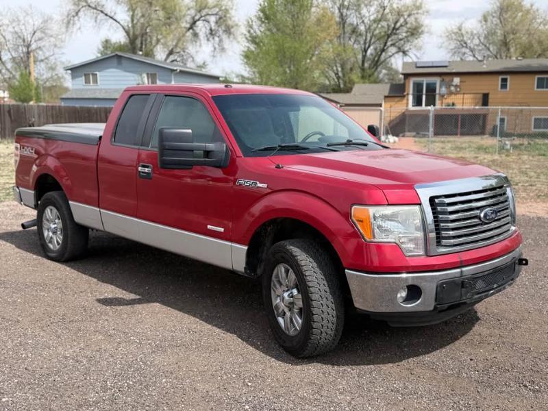 Ford F-150 XL SuperCab 8-ft. Bed 4WD 2012