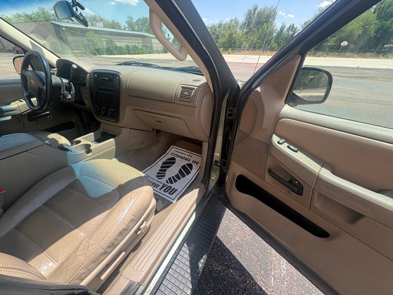 Ford Explorer  2002