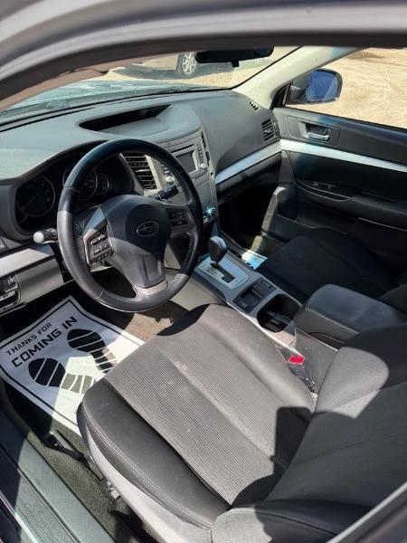 Subaru Outback 2.5i Premium 2014