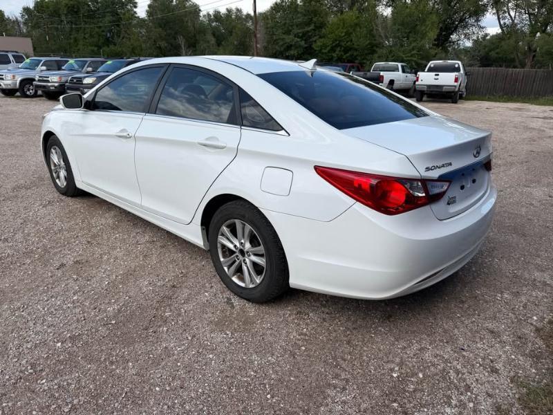 Hyundai Sonata GLS Auto 2011