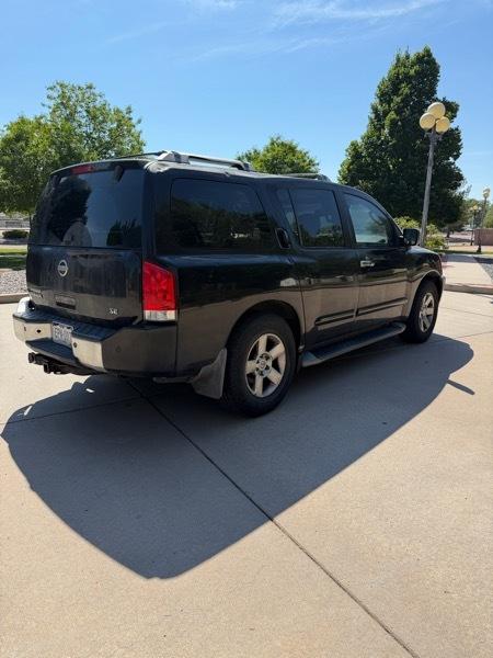 Nissan Armada SE 2WD 2004