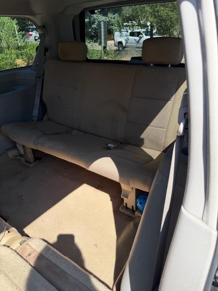 Nissan Armada SE 2WD 2004
