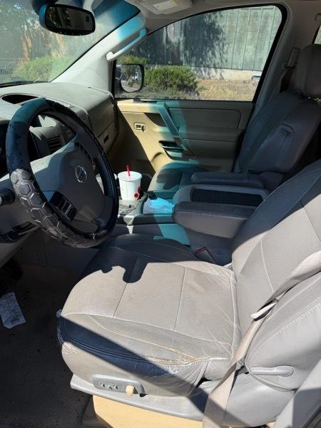 Nissan Armada SE 2WD 2004