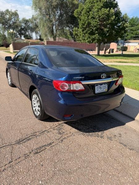 Toyota Corolla L 5-Speed MT 2013