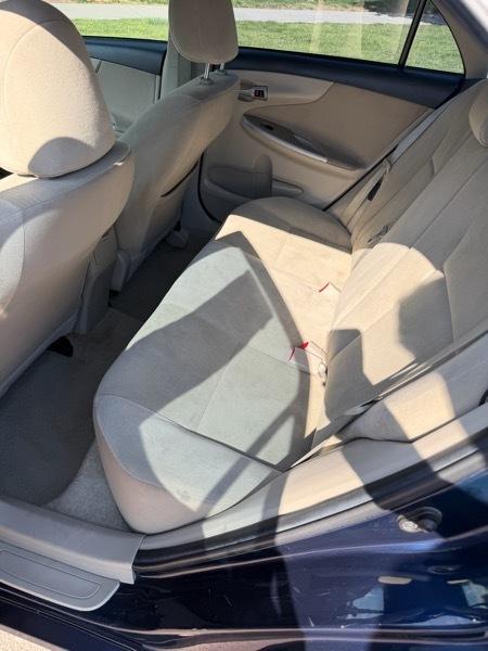 Toyota Corolla L 5-Speed MT 2013