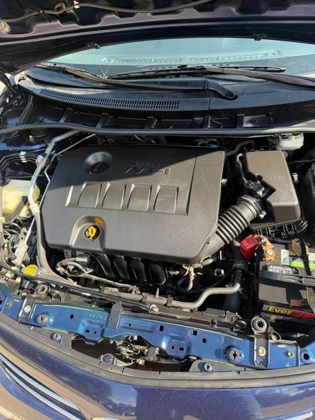 Toyota Corolla L 5-Speed MT 2013