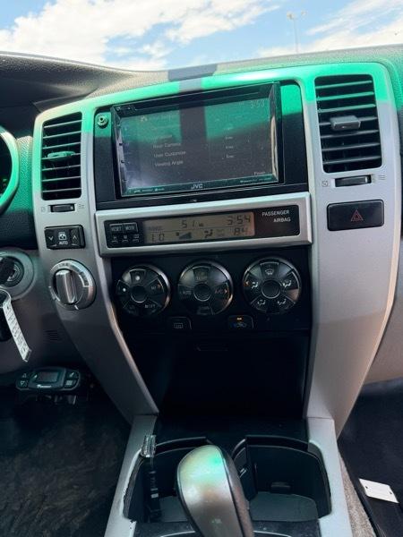 Toyota 4Runner SR5 V8 4WD 2005