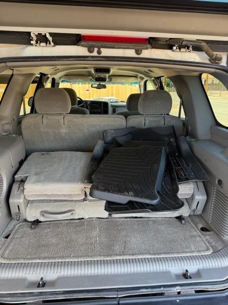 Chevrolet Tahoe 4WD 2002
