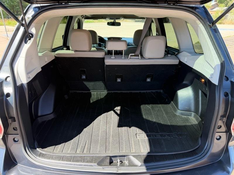 Subaru Forester 2.5i Limited 2015