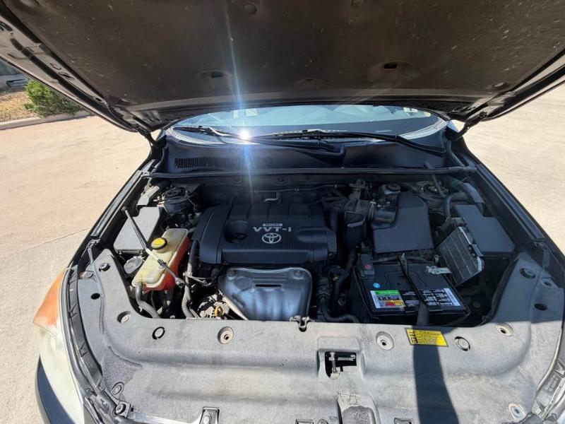 Toyota RAV4 Base I4 4WD 2011