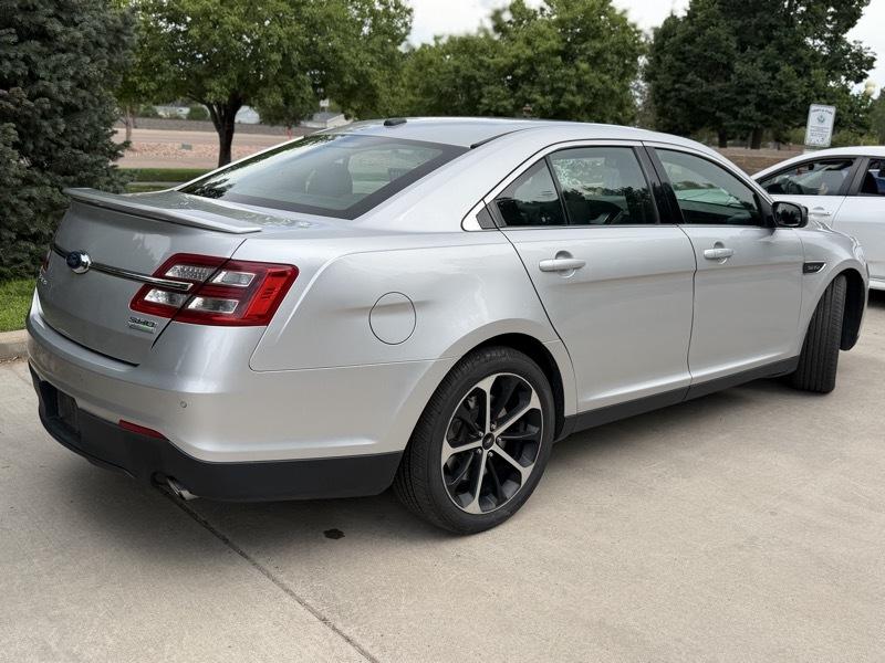 Ford Taurus SHO AWD 2016