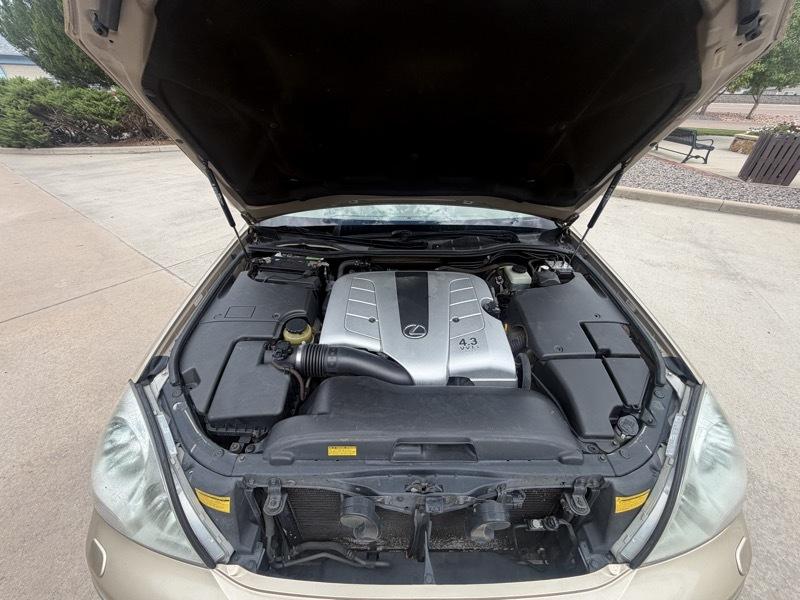Lexus LS 430 Sedan 2002