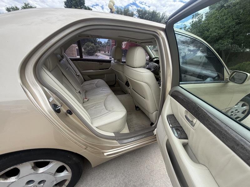 Lexus LS 430 Sedan 2002