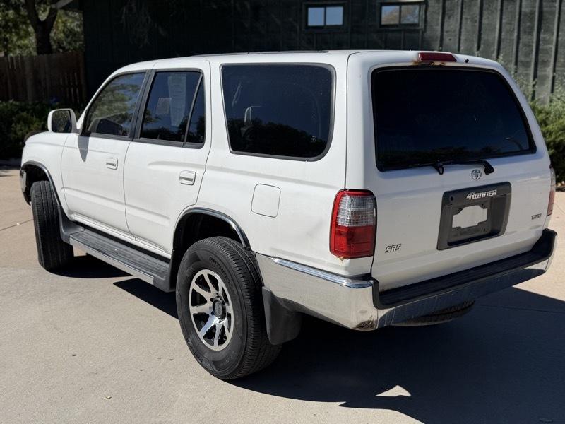 Toyota 4Runner SR5 4WD 1998