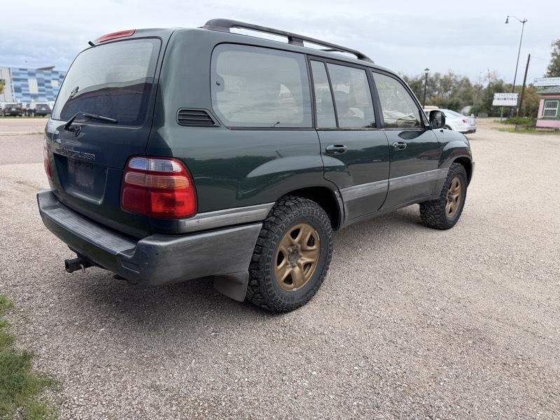 Toyota Land Cruiser 4WD 2000