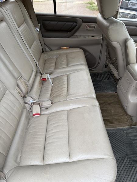 Toyota Land Cruiser 4WD 2000