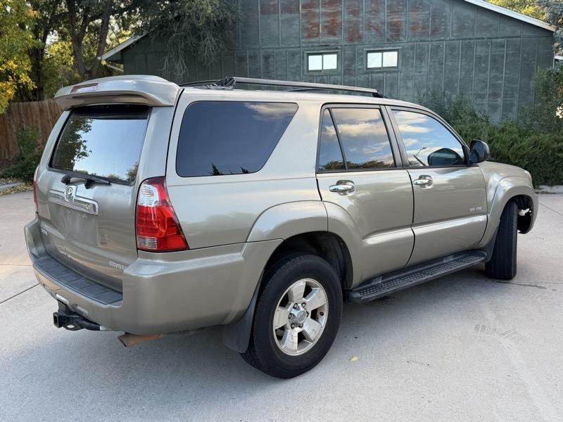 Toyota 4Runner SR5 4WD V8 2006