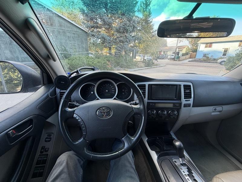 Toyota 4Runner SR5 4WD V8 2006