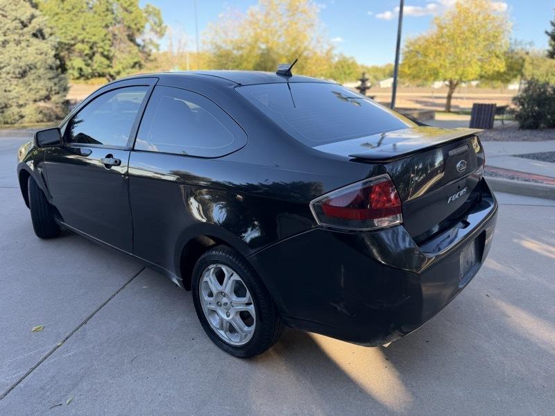 Ford Focus SE Coupe 2009