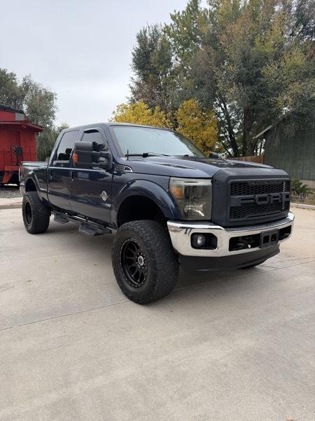 Ford F-250 SD Lariat Crew Cab 4WD 2015