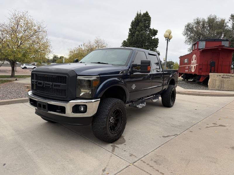 Ford F-250 SD Lariat Crew Cab 4WD 2015