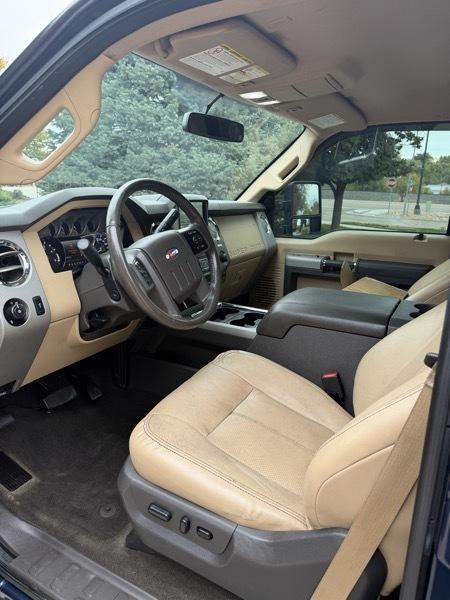Ford F-250 SD Lariat Crew Cab 4WD 2015