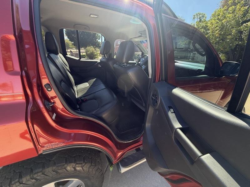 Nissan Xterra X 4WD 2012