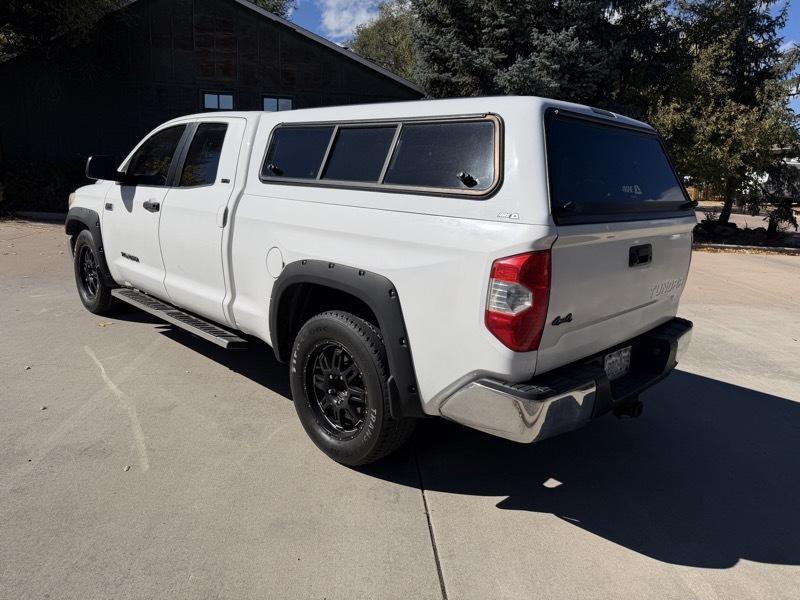 Toyota Tundra SR5 5.7L V8 FFV Double Cab 4WD 2016