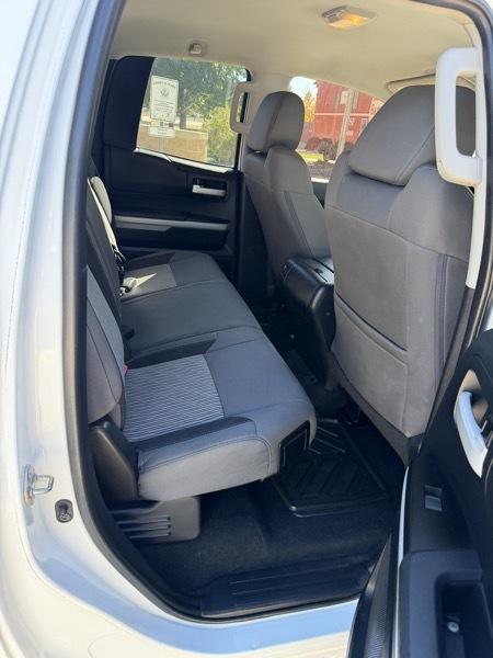Toyota Tundra SR5 5.7L V8 FFV Double Cab 4WD 2016