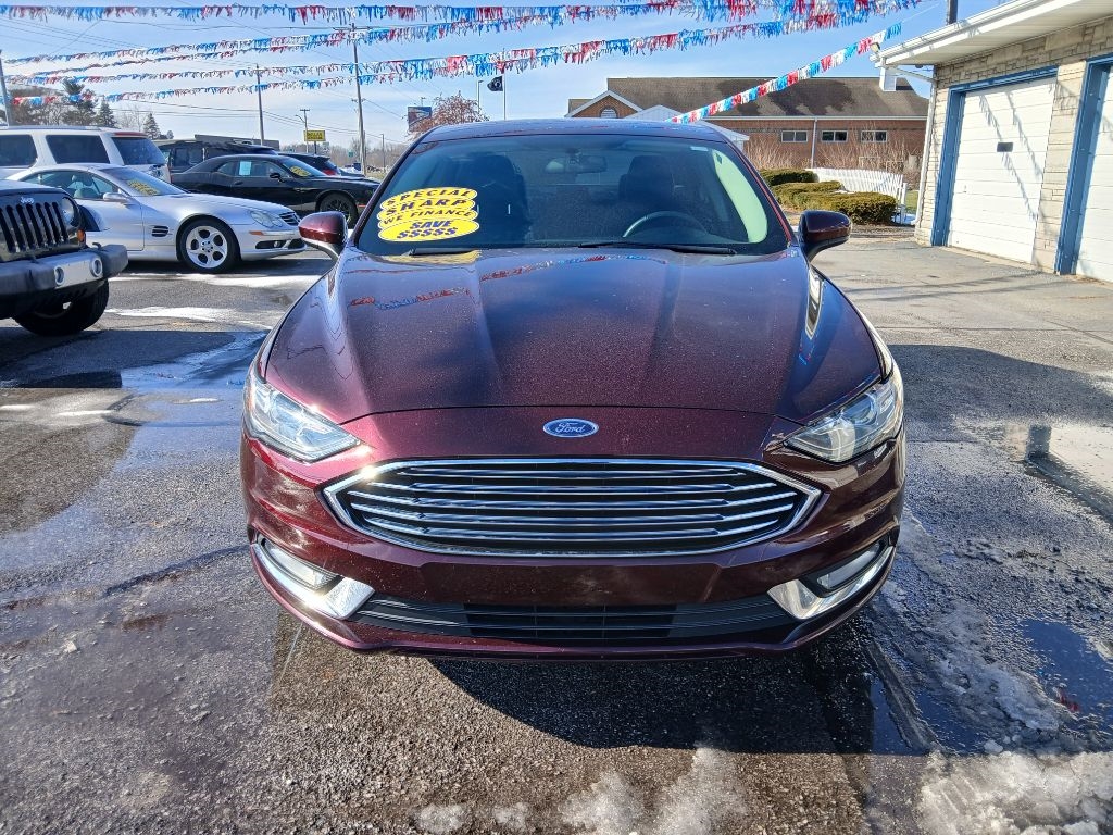 2018 Ford Fusion SE's photo