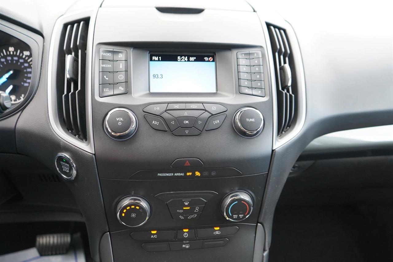 2019 Ford Edge SE - Photo 13