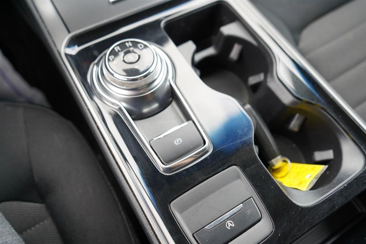 2019 Ford Edge SE - Photo 14