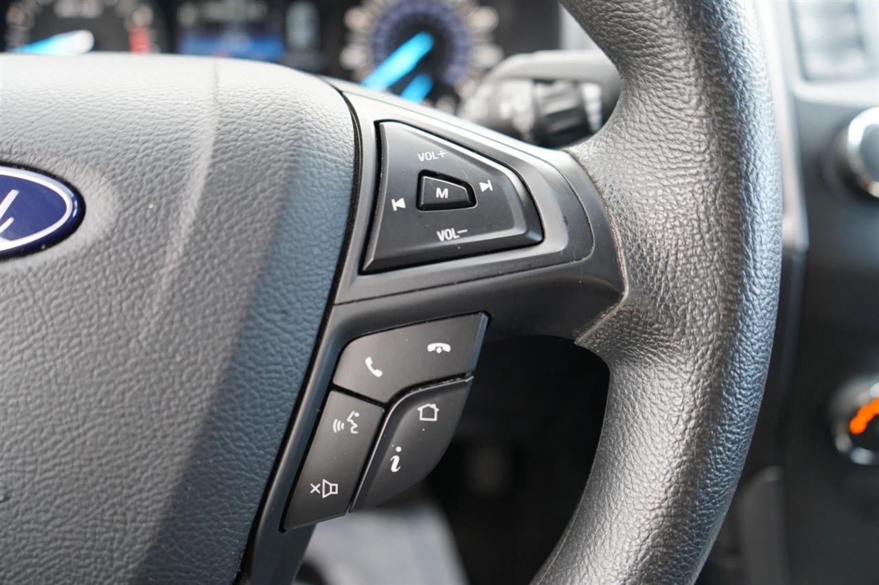 2019 Ford Edge SE - Photo 15