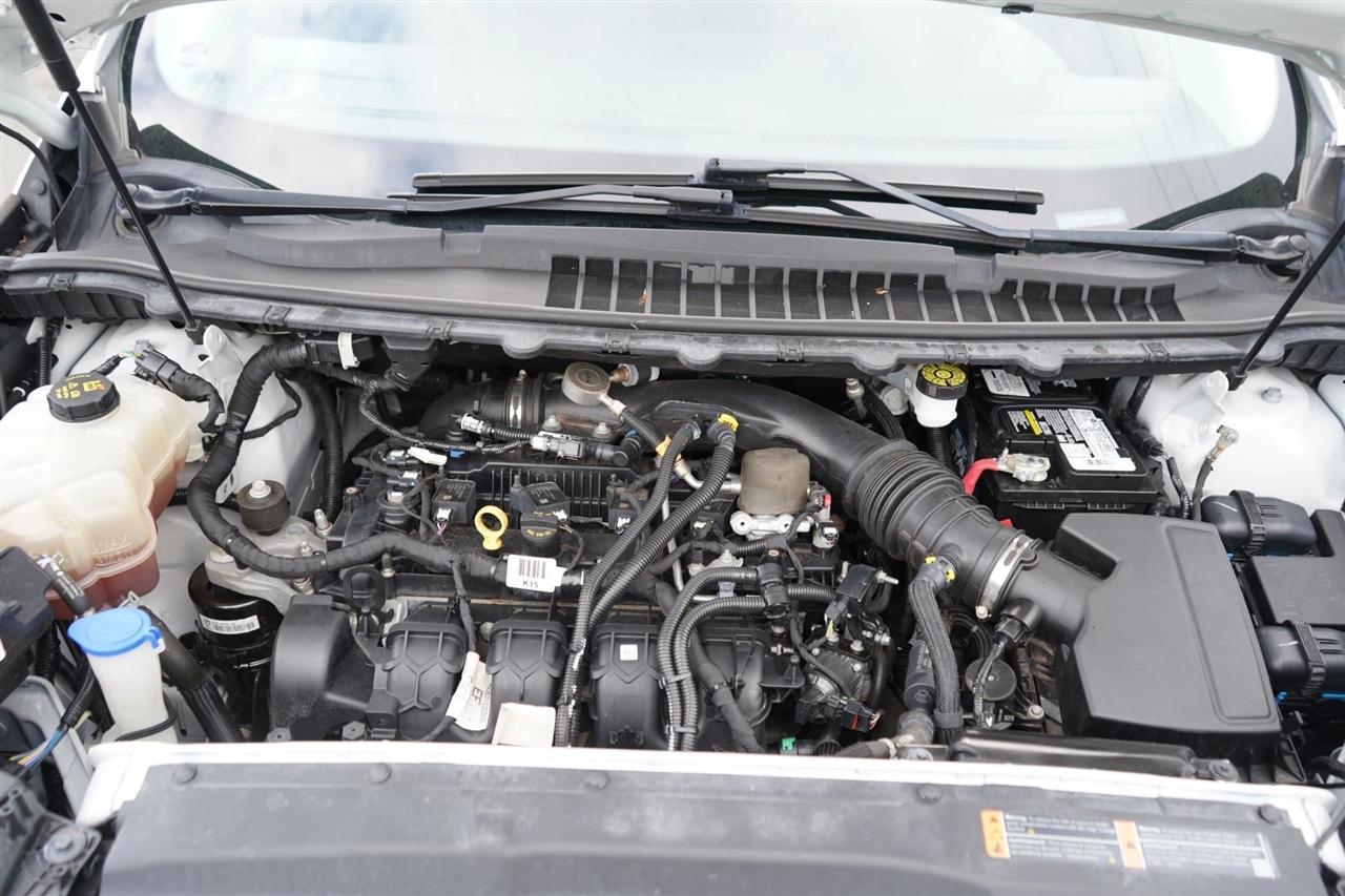 2019 Ford Edge SE - Photo 24
