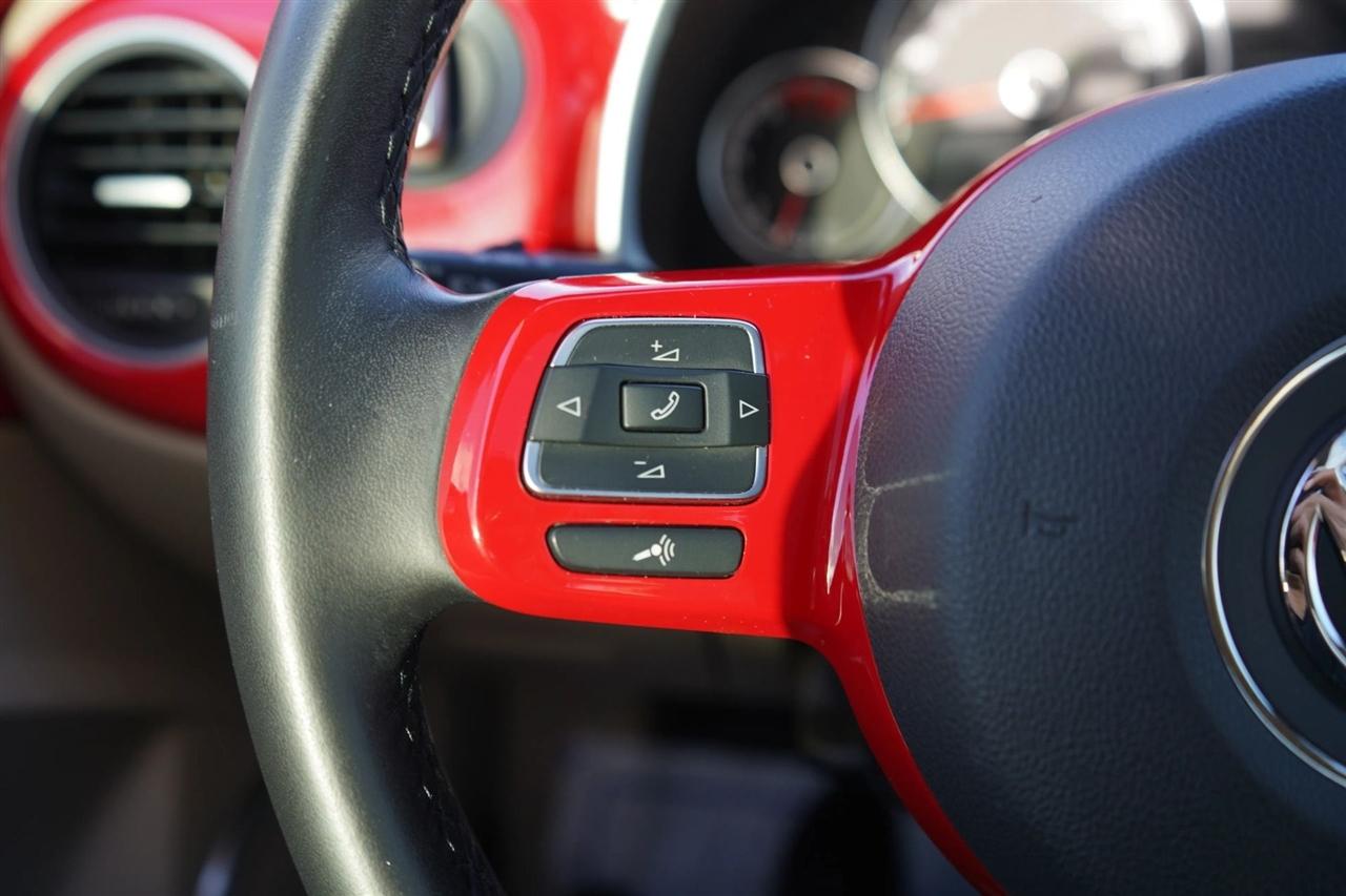 2019 Volkswagen Beetle SE - Photo 16