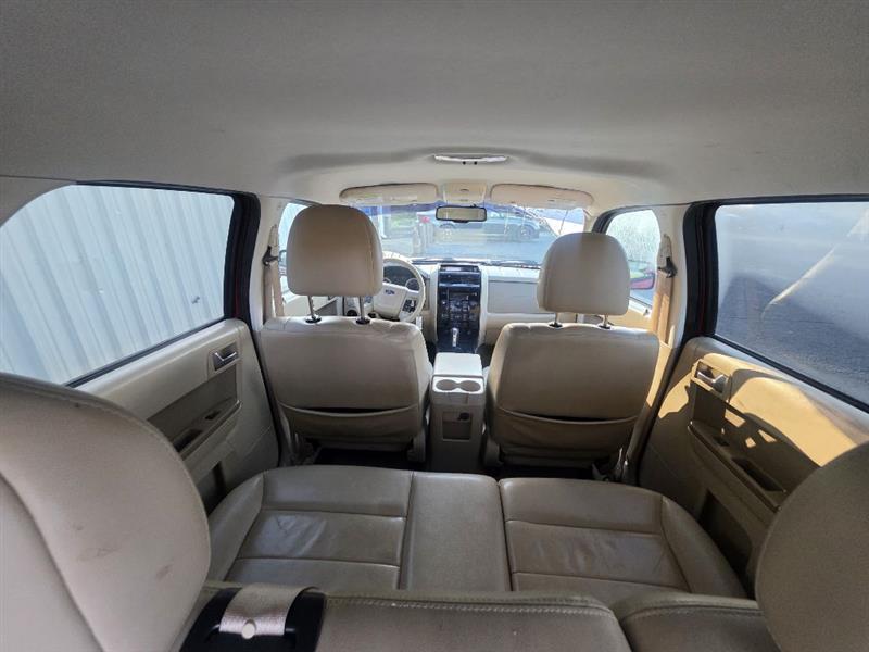 Ford Escape  2010