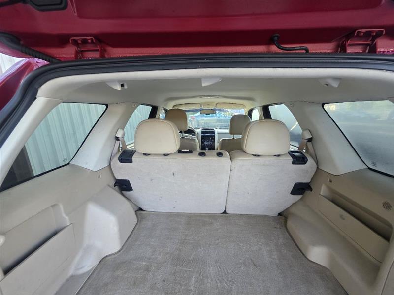 Ford Escape  2010