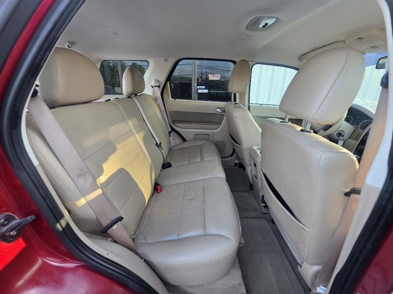 Ford Escape  2010