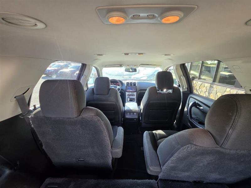 GMC Acadia SLE-2 FWD 2011