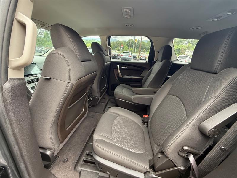 GMC Acadia SLE-2 FWD 2011