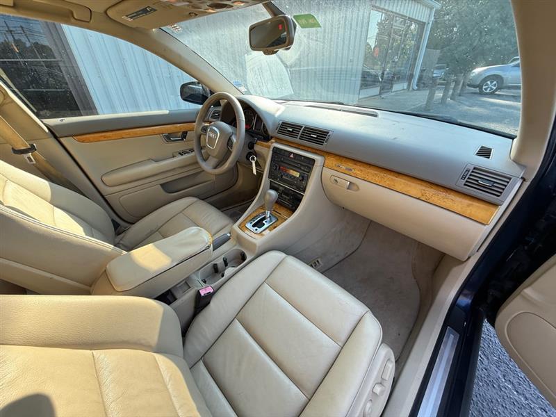 Audi A4 2.0T quattro 2006