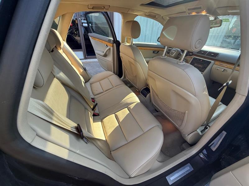 Audi A4 2.0T quattro 2006