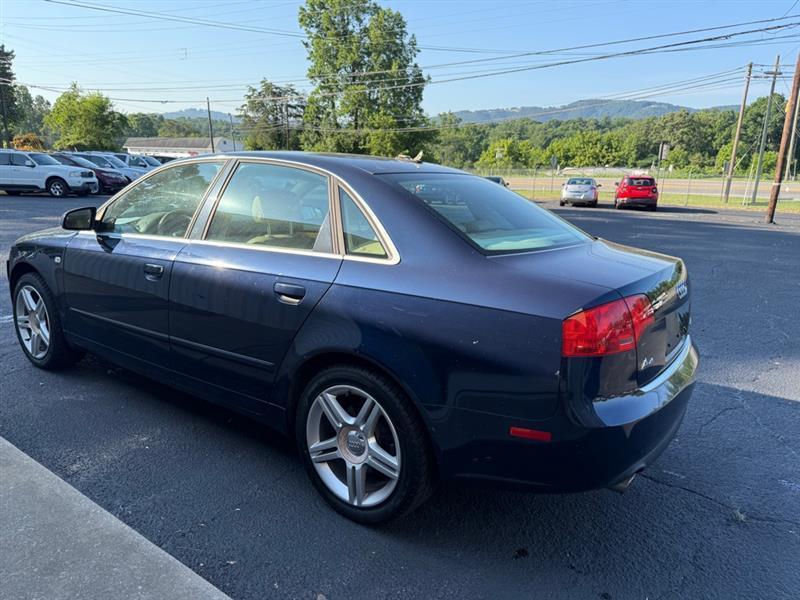 Audi A4 2.0T quattro 2006